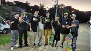 A equipe de skate de Barretos, liderada pelos instrutores Victor Ferreira e o pastor Milton Lopes, conquistou bons resultados no campeonato realizado na cidade de Sertãozinho no último final de semana.