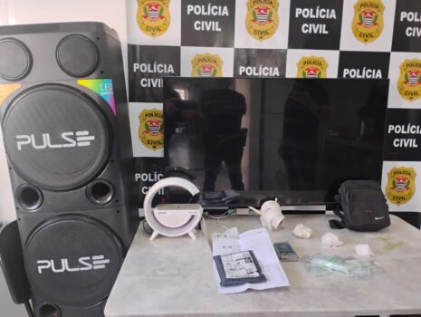 Polícia procura identificar proprietários de objetos apreendidos (Foto: O Diário de Barretos)