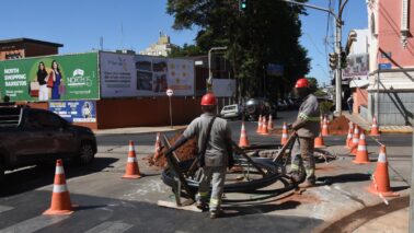 Troca de tubulação chega a região central