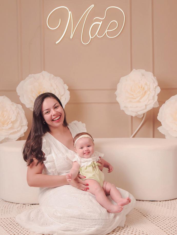 Laís Soares e a filha Melissa Soares