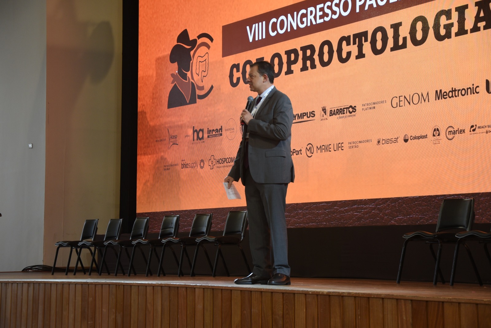 Congresso reúne referências mundiais em Barretos
