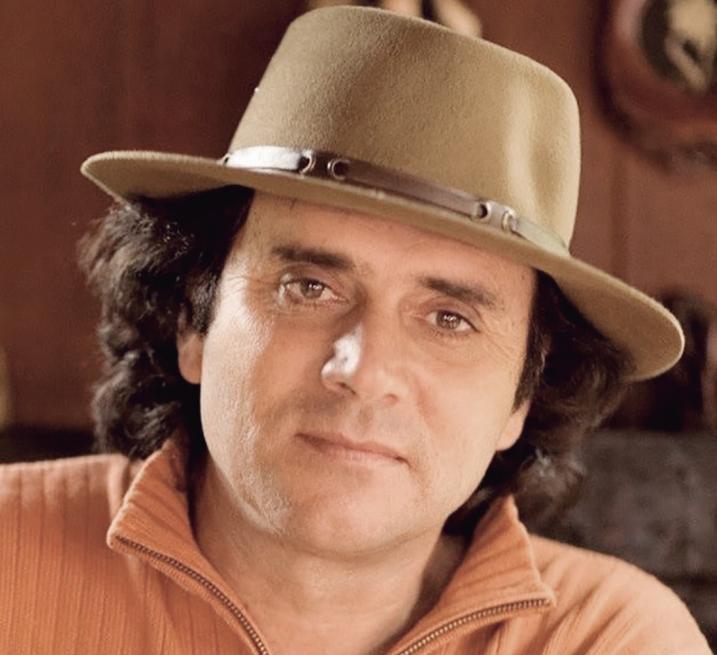Almir Sater é destaque no Revelando São Paulo em Barretos