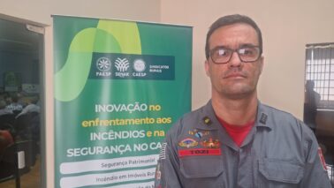 Em palestra ministrada no 11º Seminário de Incêndios e Monitoramento, realizado na sexta-feira (15), no auditório do Sirvarig, o Corpo de Bombeiros fez um alerta sobre a importância da conscientização em relação às questões de incêndios rurais.