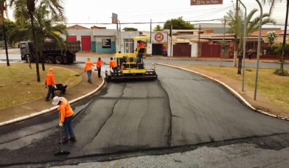 Prefeitura inicia nova etapa de recape asfáltico em Barretos