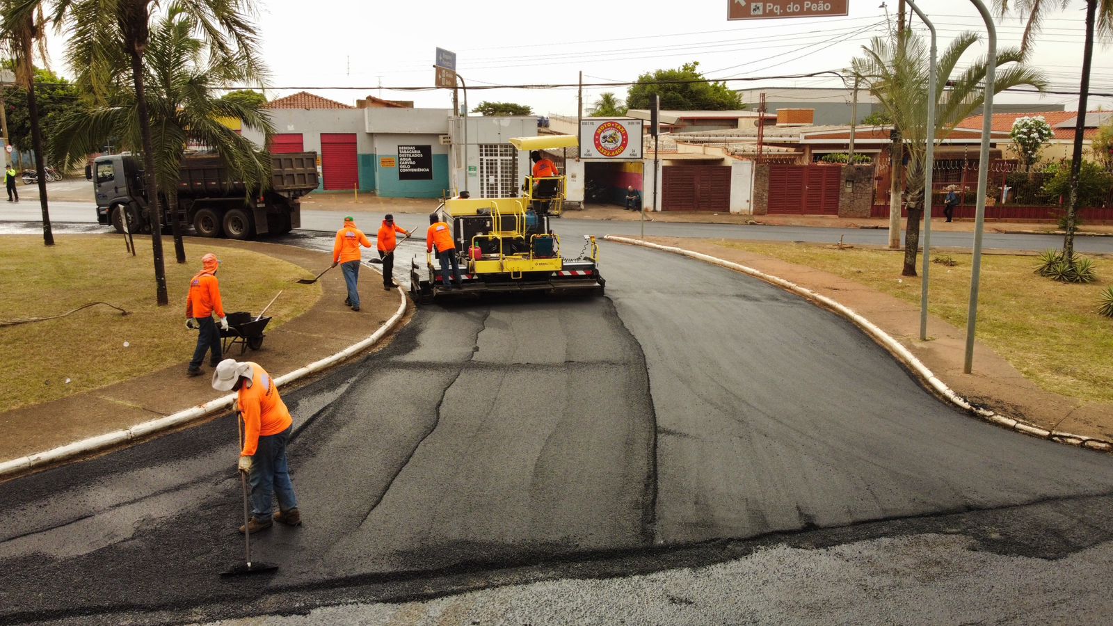 Prefeitura inicia nova etapa de recape asfáltico em Barretos