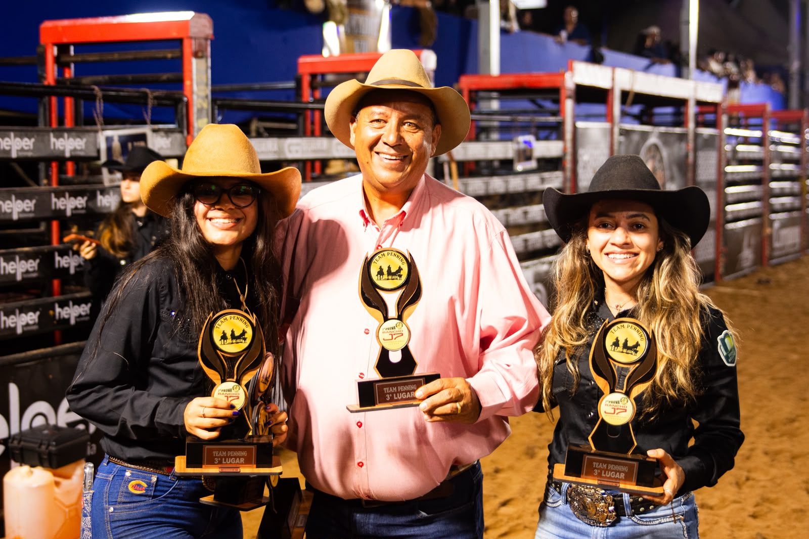 Barretense se destaca nas provas de Team Penning em Guaíra