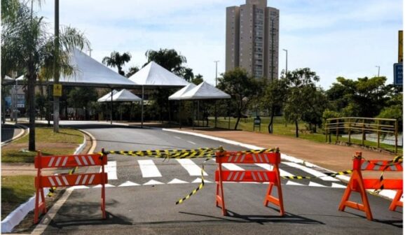 Trânsito tem interdições para evento 