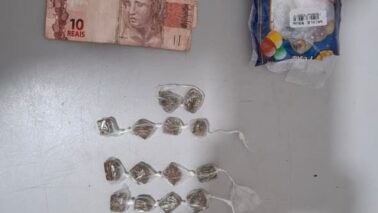 Jovem é detido com drogas no bairro Mutirão III (Foto: O Diário de Barretos)
