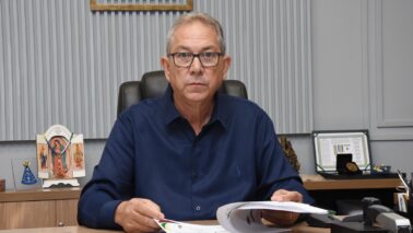 Tarifa de resíduos decorre de obrigação legal, afirma prefeito