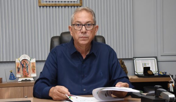Tarifa de resíduos decorre de obrigação legal, afirma prefeito