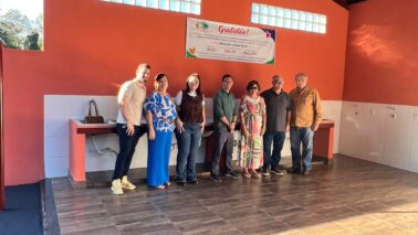 Casa Vovô Antônio inaugura lavanderia