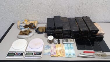 Polícia Militar detém suspeitos e apreende 18,8 kg de entorpecentes (Foto: O Diário de Barretos)