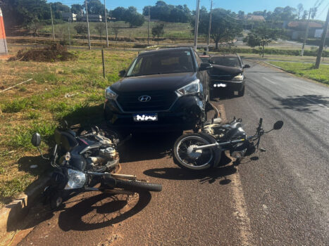 Acidente deixa dois feridos na avenida Mohamud Mustafá Issa (Foto: O Diário de Barretos)