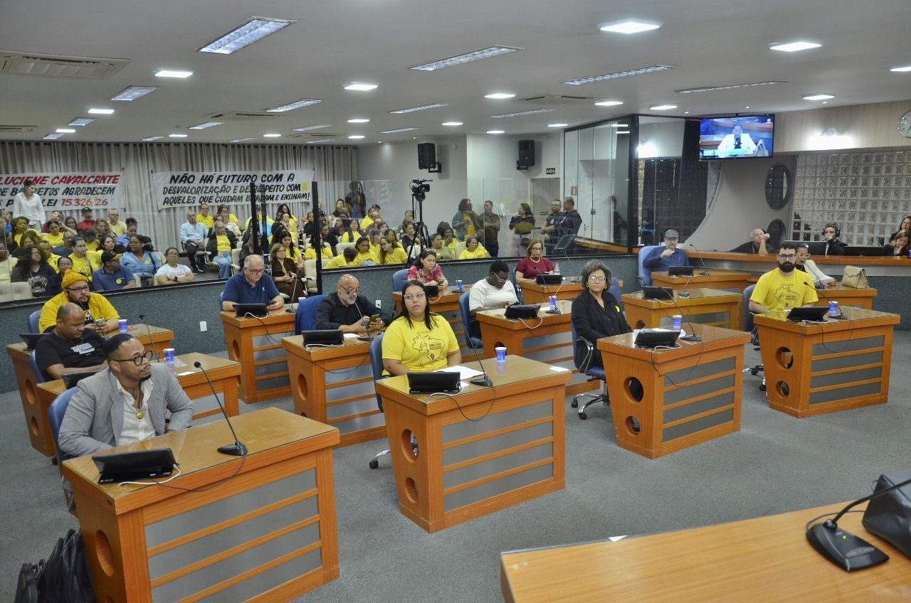 Valorização dos profissionais da educação é debatida em audiência