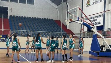 As meninas da categoria Sub-13 da APAB Barretos/Unifeb conquistaram mais uma vitória em partida válida pelo Campeonato Paulista na noite de terça-feira (19), em Itatiba.