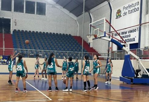 As meninas da categoria Sub-13 da APAB Barretos/Unifeb conquistaram mais uma vitória em partida válida pelo Campeonato Paulista na noite de terça-feira (19), em Itatiba.