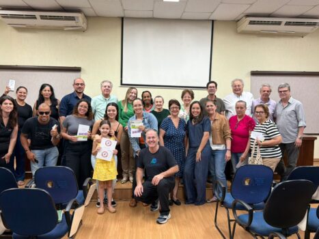 Consumidores, lojistas e representantes das entidades do comércio