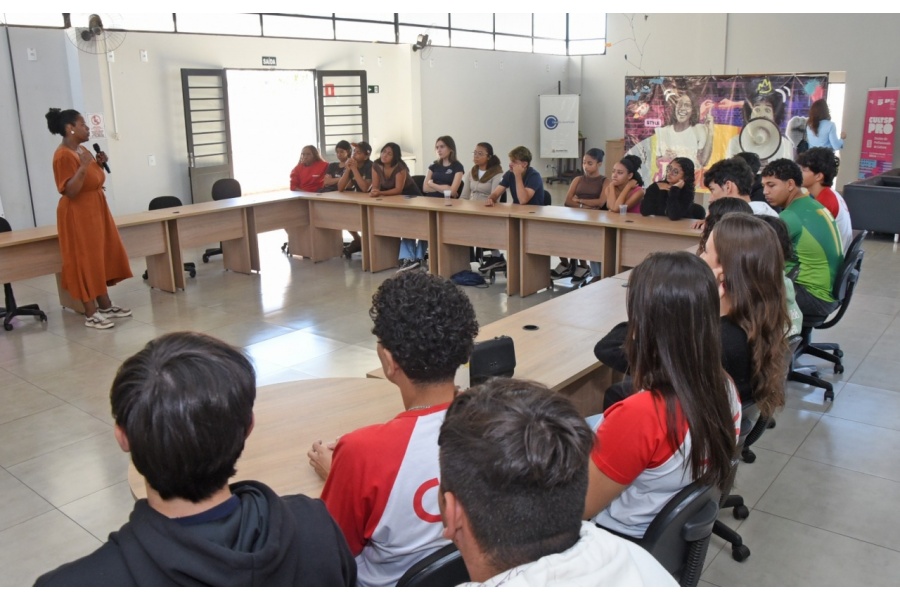 Secretaria inicia formação de multiplicadores na campanha Maio Laranja em Barretos