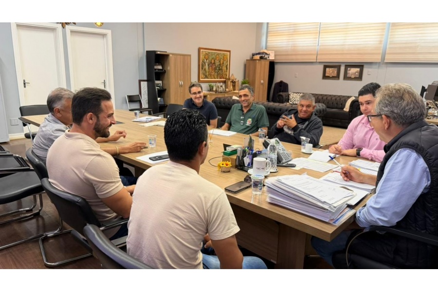 Prefeitura discute melhorias e modernização das feiras livres