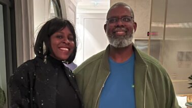 Heloisa Lucas com o sambista Péricles
