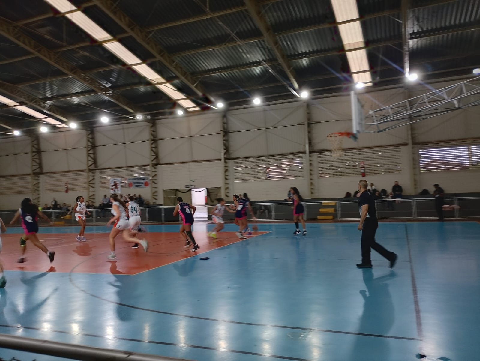 Basquete feminino Sub-15 e Sub-13 do Instituto APAB Barretos/Unifeb vencem jogos do Paulista