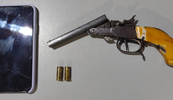 Auxiliar operacional é detido pela PM por disparo e porte ilegal arma de fogo (FOTO: O Diário de Barretos)