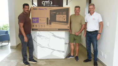 A promoção Circuito Premiado, do Grupo Monteiro de Barros, realizou o segundo sorteio neste mês de junho. O ganhador da TV de 50 polegadas foi o barretense Luiz Alberto dos Santos, que depositou seu cupom na loja Diva Móveis.