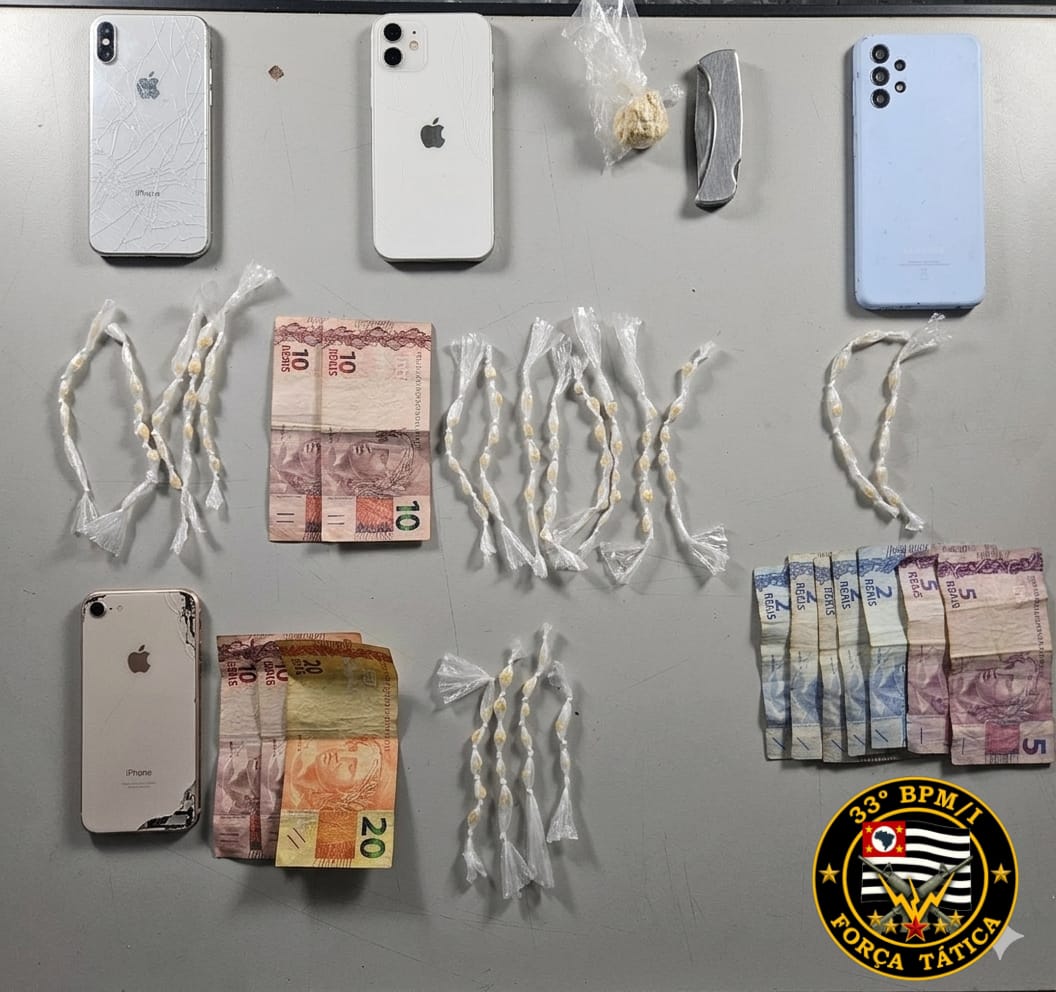 Polícia Militar detém quatro por tráfico de entorpecentes no bairro Santana