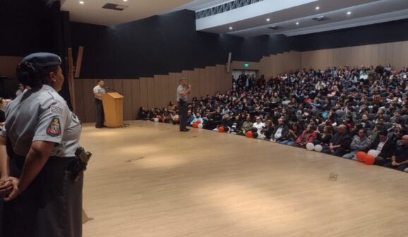Polícia Militar realiza solenidade e formatura de 347 alunos do PROERD