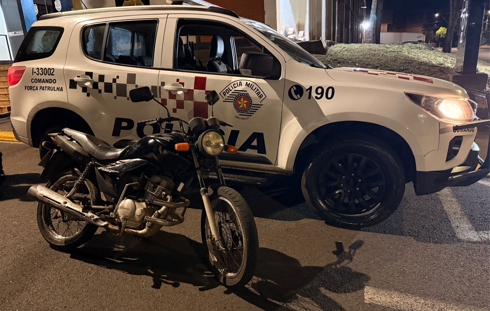 Polícia Militar prende autor e recupera moto furtada