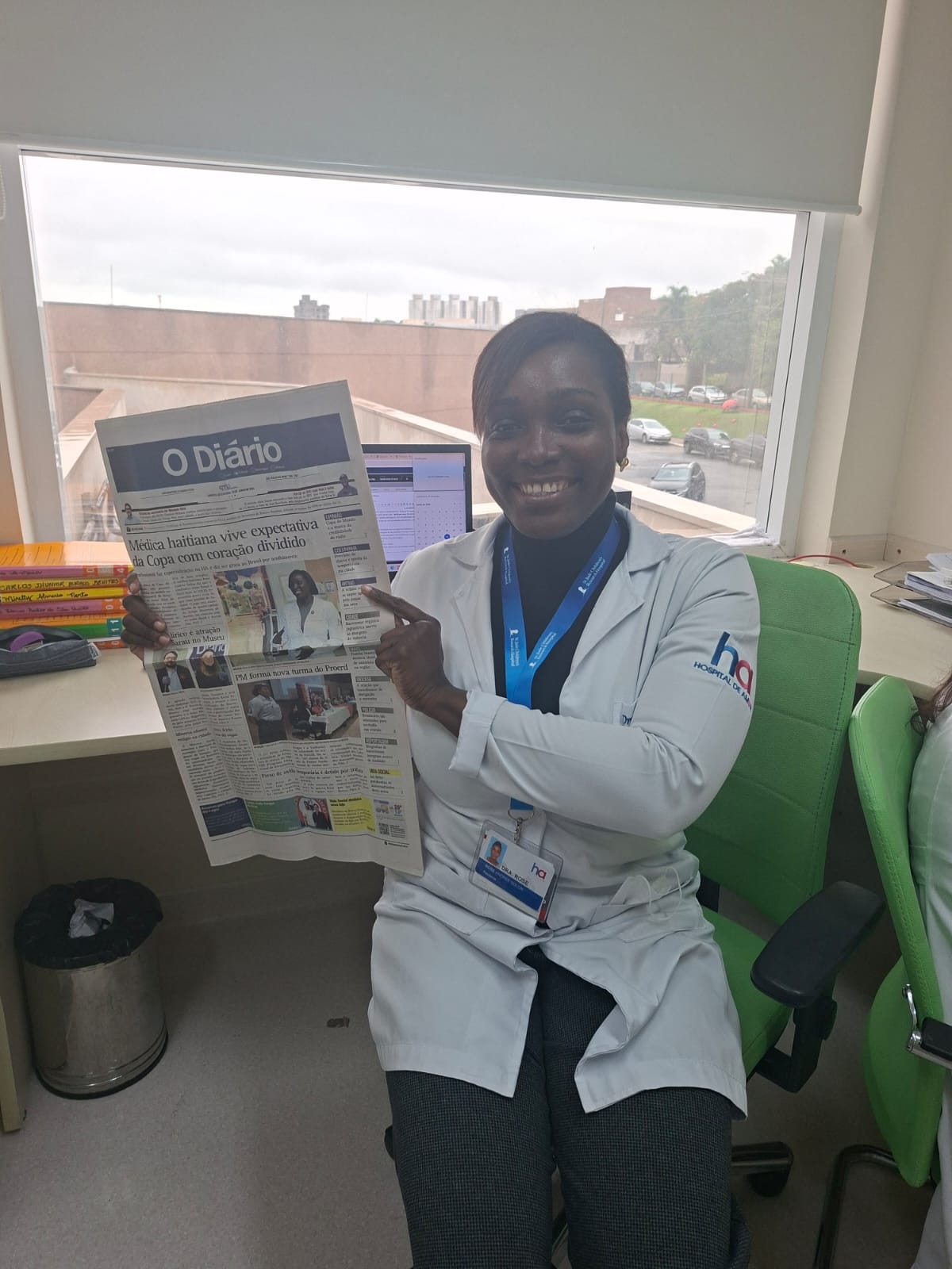 A médica haitiana Rose Andrée Solon é destaque no Hospital de Amor