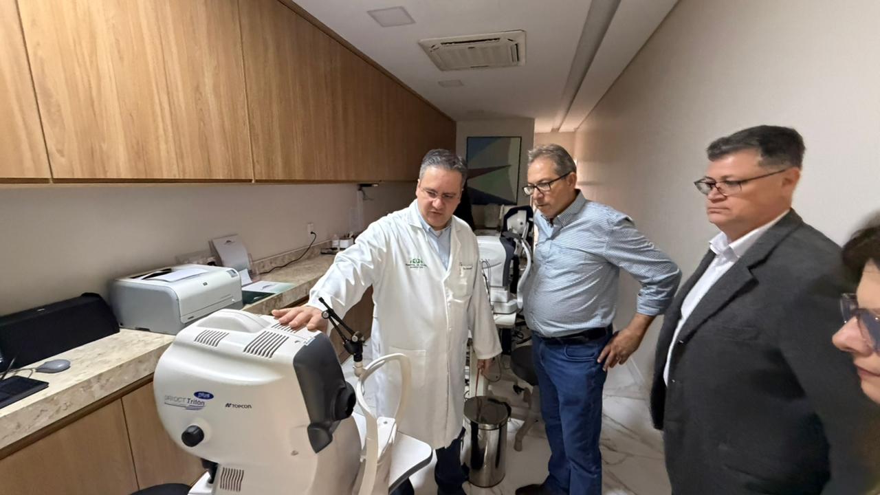 Município define parceria para ampliar atendimentos oftalmológicos 