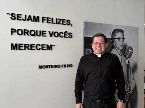 A Paróquia Nossa Senhora Aparecida – Minibasílica inicia neste sábado (4), a partir das 8h, o Cenáculo 2026, no Centro de Eventos Dr. Paulo Prata, em Barretos.