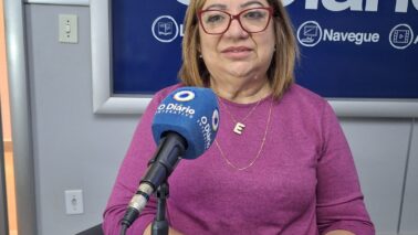 A Associação dos Servidores Públicos Municipais de Barretos tem como presidente a servidora do SAAE, Elaine Gomes, que também é vice-presidente do Sindicato dos Servidores Públicos Municipais.