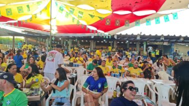 Brasil perde para Noruega e se está fora da Copa