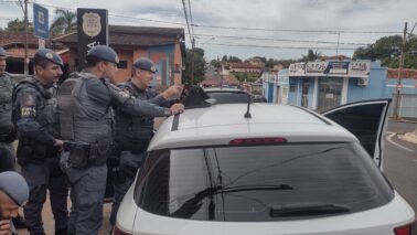 Criminosos são detidos pela PM após tentativa de estelionato em Barretos (Foto: O Diário de Barretos)