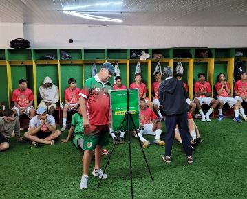 As equipes do Barretos Esporte Clube voltam a campo hoje (18) para disputar dois jogos pelas categorias Sub-15 e Sub-17 do Campeonato Paulista.