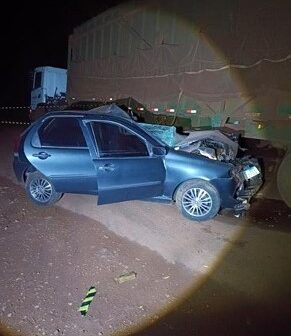 Colisão entre carro e caminhão causa morte de condutor em vicinal (Foto: O Diário de Barretos)