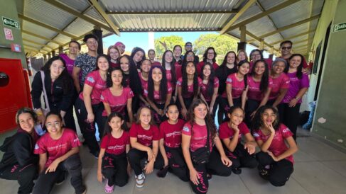 Os bailarinos e bailarinas do Núcleo de Dança do Centro Municipal de Artes Bezerra de Menezes (Cemart) da Secretaria de Cultura de Barretos viajaram nesta quarta (15), para Presidente Prudente,