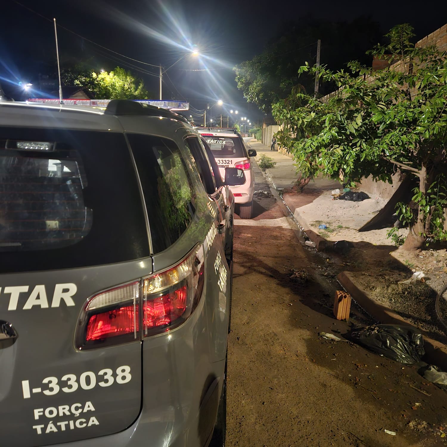 PM prende dois durante ação de combate ao tráfico de entorpecente