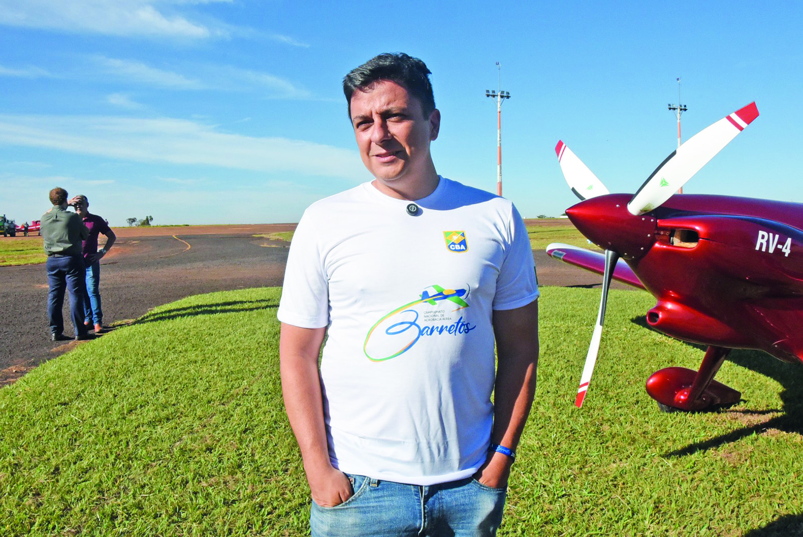 Campeonato de acrobacias aéreas reúne pilotos em Barretos