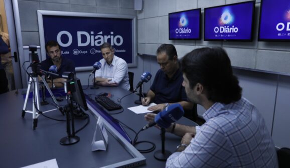Os pré-candidatos Lucas Bove (reeleição para deputado), Guilherme Derrite (deputado federal que busca vaga no Senado), e Guilherme Piai (ex-secretário estadual de Agricultura e que disputará para deputado federal), visitaram o Grupo Monteiro de Barros durante agenda política na região.