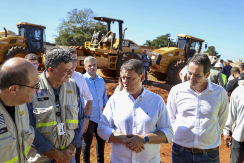 Governador Tarcísio de Freitas visitou as obras no município de Bebedouro (Divulgação ASCOM / DER-SP)