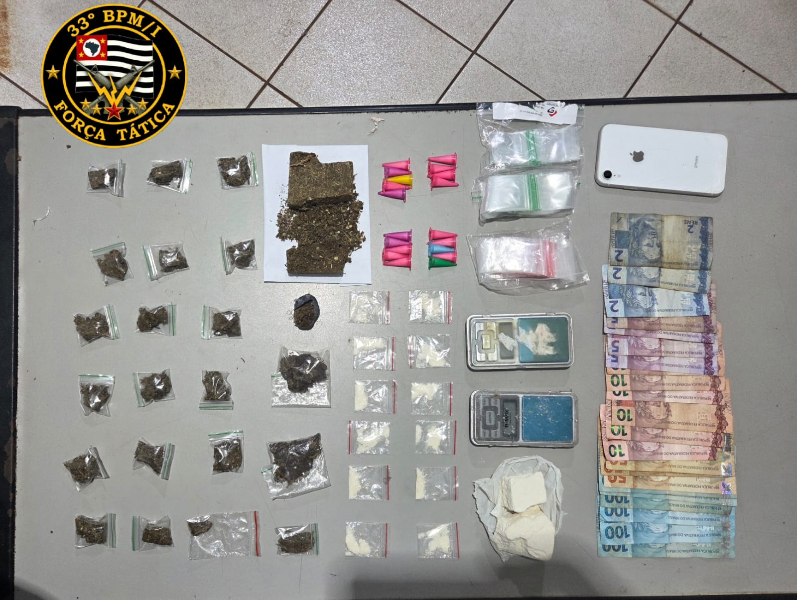 Homem é detido pela PM por tráfico de entorpecente