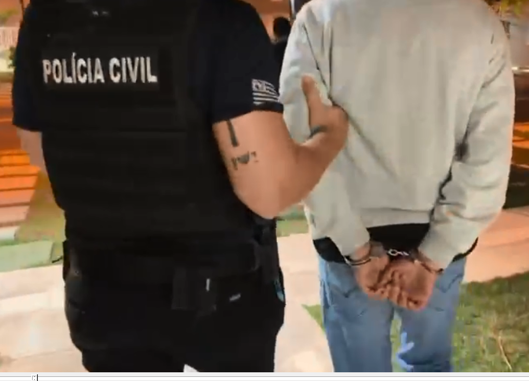 Polícia Civil prende ex-gerente acusado de aplicar golpes em clientes de empresa de turismo