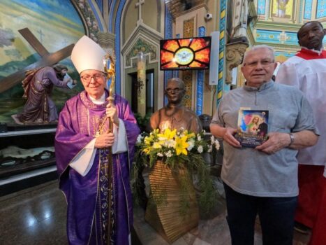 Com a presença de um grande número de fiéis católicos e padres da Diocese de Barretos, aconteceu na Catedral do Divino Espírito Santo de Barretos, a Santa Missa em sufrágio por Dom José de Matos Pereira, o primeiro bispo diocesano.