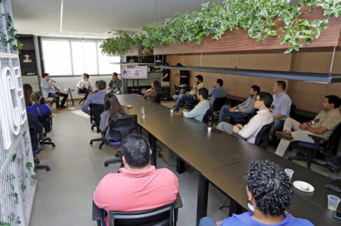 Coffee Talks aborda Inovação Aberta em evento no Comitiva