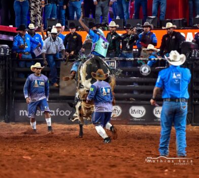 Daniel Araújo vence 1° round da LNR