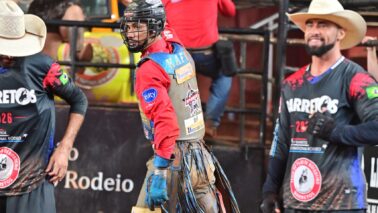 Campeão do Internacional Warley Oliveira é o melhor da noite