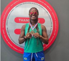 A atleta Juliana Santos, de 34 anos, segue se destacando nas competições de atletismo realizadas no Brasil e no exterior.